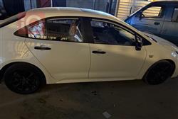 تۆیۆتا کۆرۆلا